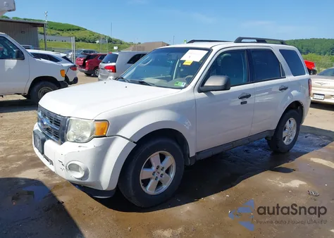 2009 Ford Escape Xlt from USA, damaged, VIN 1FMCU93G89KA82202